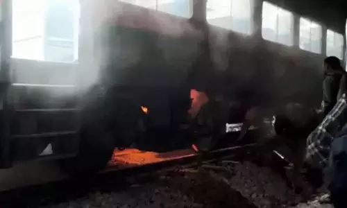 Belagavi ट्रेन में आग लगी, घटना रंगारेड्डी जिले में हुई