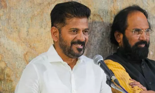 तेलंगाना सीएम रेवंत रेड्डी ने केसीआर को नदी जल बंटवारे पर बहस की दी चुनौती