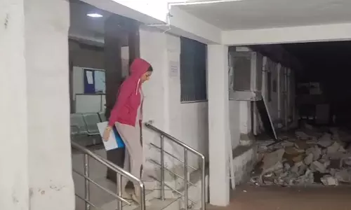 रायपुर SSP कार्यालय से निकली DSP कल्पना वर्मा, देखें VIDEO...