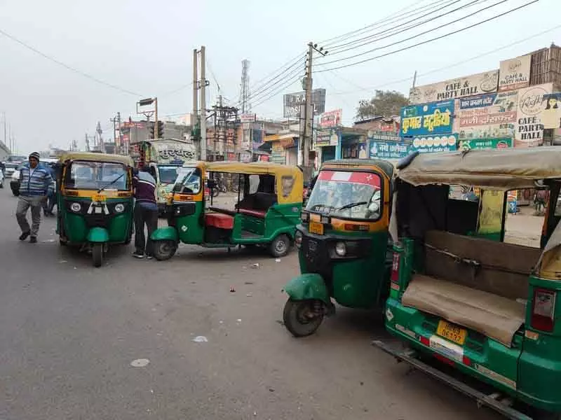 Sonipat में 1 जनवरी से डीजल ऑटो-रिक्शा बंद कर दिए जाएंगे। Sonipat में 1 जनवरी से डीजल ऑटो-रिक्शा बंद कर दिए जाएंगे।