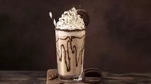 Chocolate Milkshake: फटाफट बनने वाले चॉकलेट मिल्कशेक Chocolate Milkshake: फटाफट बनने वाले चॉकलेट मिल्कशेक