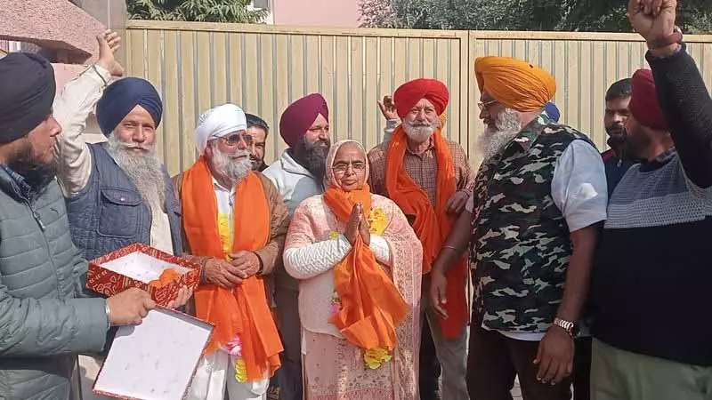मुश्किलों के बावजूद, Akali Dal ने पंजाब के ग्रामीण चुनावों में अपनी मौजूदगी दर्ज कराई मुश्किलों के बावजूद, Akali Dal ने पंजाब के ग्रामीण चुनावों में अपनी मौजूदगी दर्ज कराई