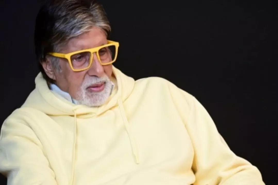 Ekkiis की रिलीज टली, बिग बी बोले—ज्योतिष के हिसाब से अच्छा संकेत Ekkiis की रिलीज टली, बिग बी बोले—ज्योतिष के हिसाब से अच्छा संकेत