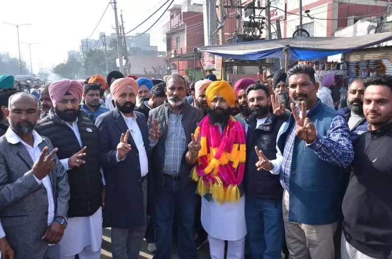 SAD और कांग्रेस जिला परिषद और ब्लॉक समिति चुनावों में अपनी मौजूदगी दर्ज कराएंगी SAD और कांग्रेस जिला परिषद और ब्लॉक समिति चुनावों में अपनी मौजूदगी दर्ज कराएंगी