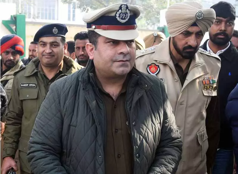 समय पर दखल से जेल तोड़ने की कोशिश नाकाम हुई: Police समय पर दखल से जेल तोड़ने की कोशिश नाकाम हुई: Police
