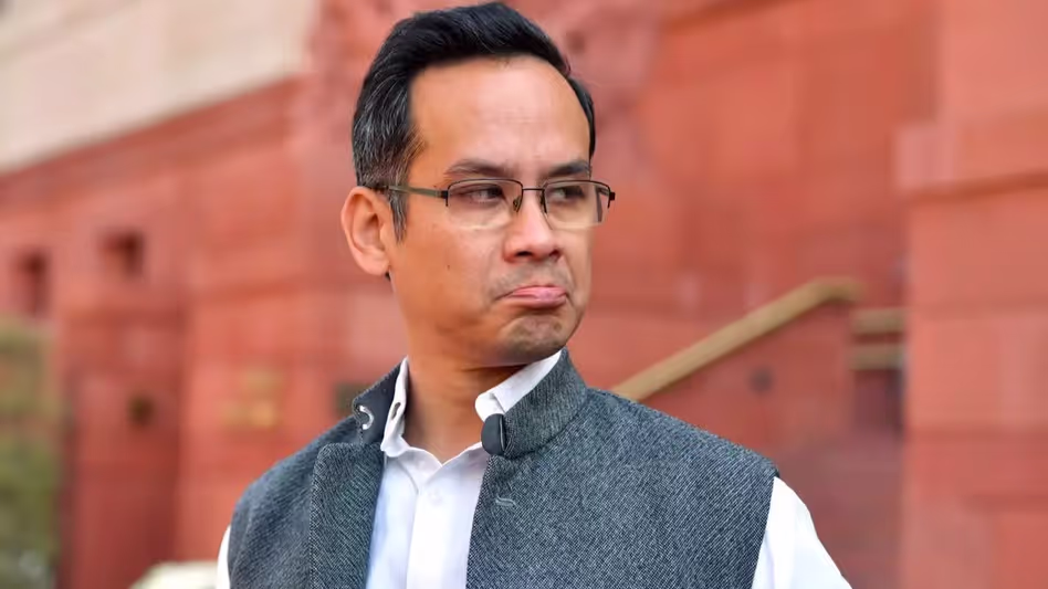 Assam : गौरव गोगोई ने वाइस-प्रेसिडेंट के इस्तीफ़े पर चुप्पी पर सवाल उठाया Assam : गौरव गोगोई ने वाइस-प्रेसिडेंट के इस्तीफ़े पर चुप्पी पर सवाल उठाया