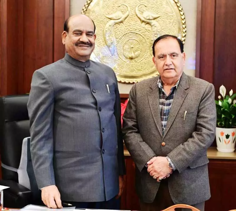Pathania ने लोकसभा स्पीकर को बताया कि राज्य विधानसभा में एक साल में 35 बैठकें हुईं Pathania ने लोकसभा स्पीकर को बताया कि राज्य विधानसभा में एक साल में 35 बैठकें हुईं