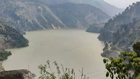 चेनाब के बढ़े जलस्तर से बौखलाया पाकिस्तान, भारत को लिखा खत चेनाब के बढ़े जलस्तर से बौखलाया पाकिस्तान, भारत को लिखा खत