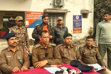 बच्चे की पिटाई का वीडियो वायरल होने के बाद सीएम के निर्देश पर आरोपी गिरफ्तार बच्चे की पिटाई का वीडियो वायरल होने के बाद सीएम के निर्देश पर आरोपी गिरफ्तार
