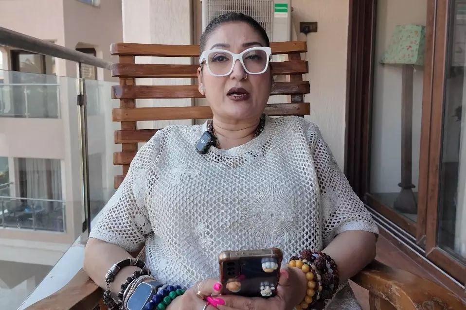 Sunita Ahuja ने पैपराज़ी पर जया बच्चन की विवादित टिप्पणियों का बचाव किया Sunita Ahuja ने पैपराज़ी पर जया बच्चन की विवादित टिप्पणियों का बचाव किया