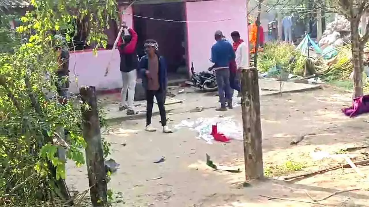 मलकानगिरी हिंसा: NCST ने कलेक्टर और SP से रिपोर्ट मांगी मलकानगिरी हिंसा: NCST ने कलेक्टर और SP से रिपोर्ट मांगी