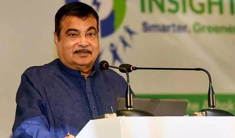 सड़क दुर्घटना पीड़ितों को 1.5 लाख रुपये तक का कैशलेस मेडिकल केयर मिलेगा: Gadkari सड़क दुर्घटना पीड़ितों को 1.5 लाख रुपये तक का कैशलेस मेडिकल केयर मिलेगा: Gadkari
