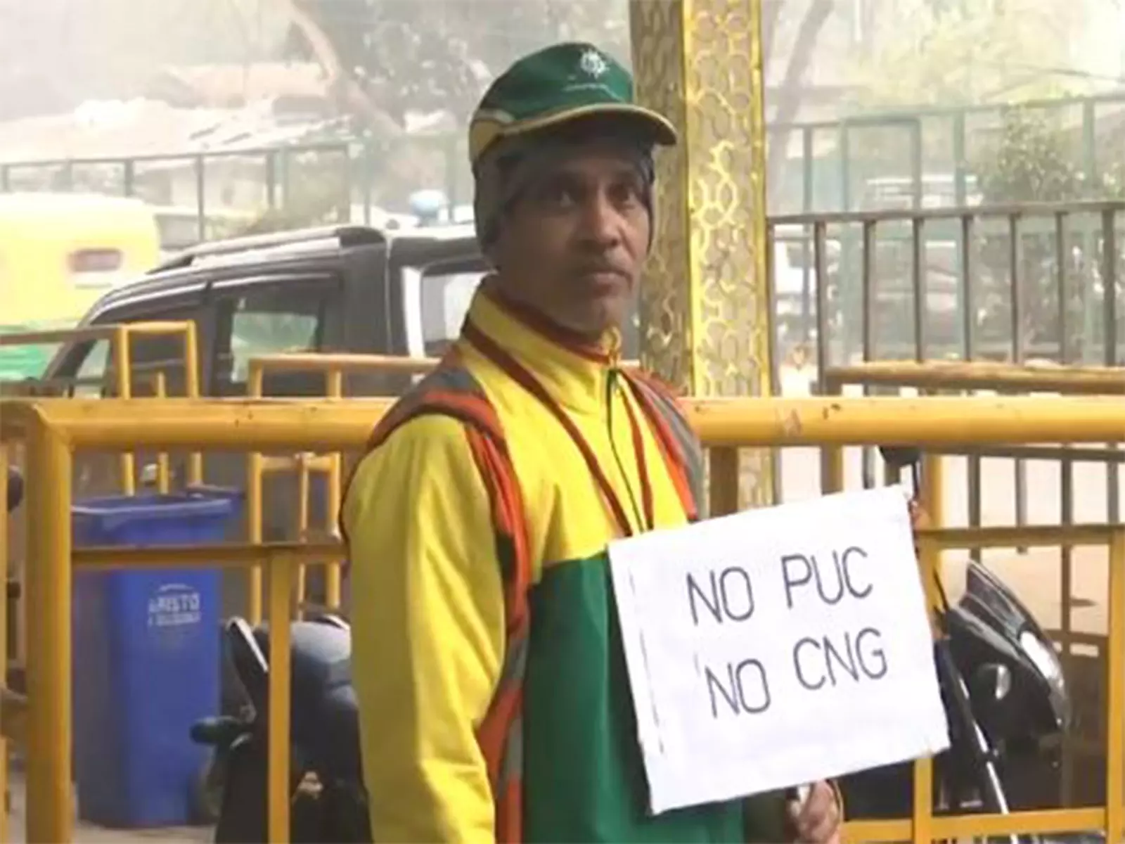 नागरिकों ने PUC के बिना वाहनों को ईंधन देने से इनकार करने के कदम का किया स्वागत नागरिकों ने PUC के बिना वाहनों को ईंधन देने से इनकार करने के कदम का किया स्वागत