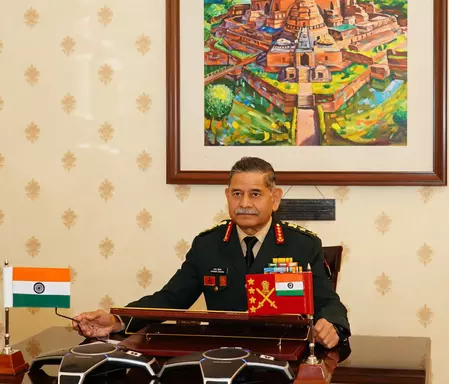 थलसेना प्रमुख ने कॉन्क्लेव में शिक्षकों और छात्रों को किया संबोधित थलसेना प्रमुख ने कॉन्क्लेव में शिक्षकों और छात्रों को किया संबोधित