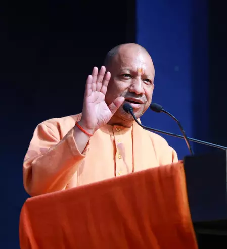 सीएम योगी ने अंतिम पायदान पर खड़े समाज का बदला भविष्य सीएम योगी ने अंतिम पायदान पर खड़े समाज का बदला भविष्य
