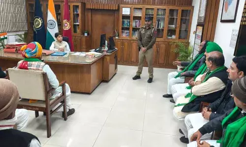 पोटली के किसानों की खेतों तक पहुंच खत्म, Ambala-शामली हाईवे पर अंडरपास की मांग पोटली के किसानों की खेतों तक पहुंच खत्म, Ambala-शामली हाईवे पर अंडरपास की मांग