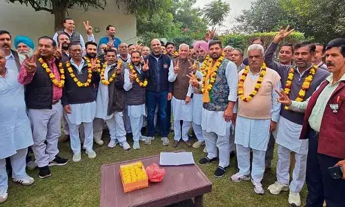 खडूर साहिब में ब्लॉक समिति सीट पर जीत BJP के लिए बूस्टर साबित हुई खडूर साहिब में ब्लॉक समिति सीट पर जीत BJP के लिए बूस्टर साबित हुई