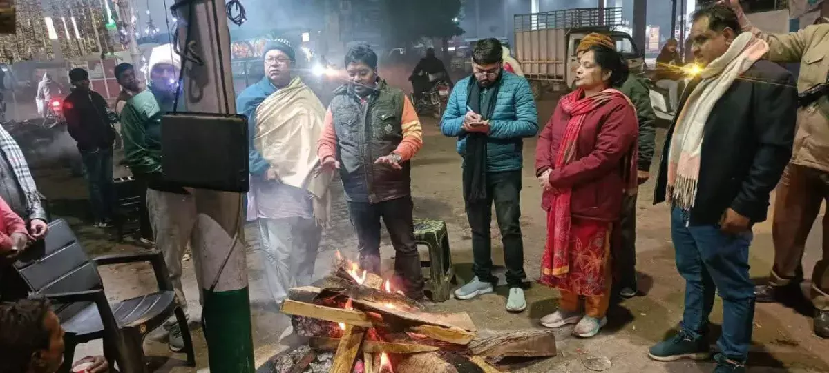 Shahjahanpur: रैन बसेरा व्यवस्था का प्रशासन ने लिया जायजा Shahjahanpur: रैन बसेरा व्यवस्था का प्रशासन ने लिया जायजा