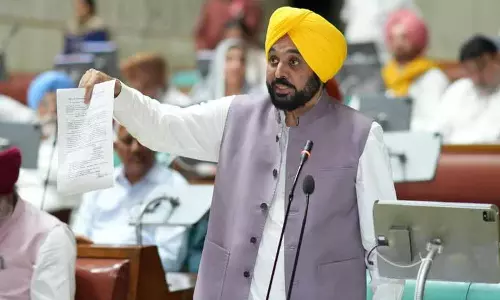 पंजाब सरकार MGNREGA की जगह VB G RAM G लागू करने पर विशेष सत्र बुलाएगी पंजाब सरकार MGNREGA की जगह VB G RAM G लागू करने पर विशेष सत्र बुलाएगी