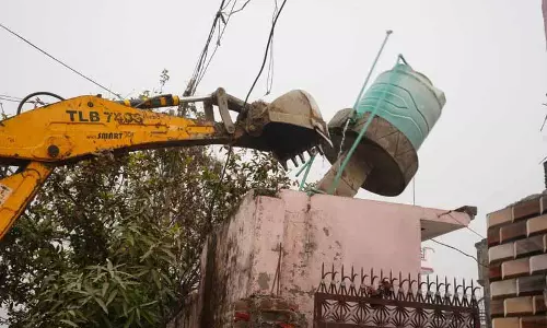 Jalandhar: महिला ड्रग पेडलर का अवैध ढांचा ढहा दिया गया