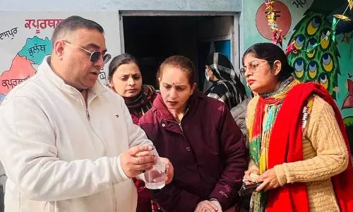 स्वास्थ्य विभाग ने Hoshiarpur में देसी घी और ड्राई फ्रूट के सैंपल लिए स्वास्थ्य विभाग ने Hoshiarpur में देसी घी और ड्राई फ्रूट के सैंपल लिए