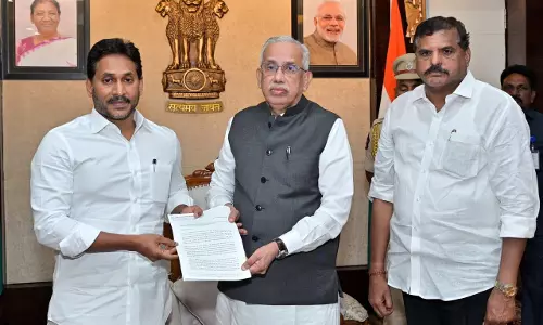Andhra में मेडिकल शिक्षा निजीकरण के विरोध में जनता की बड़ी भागीदारी