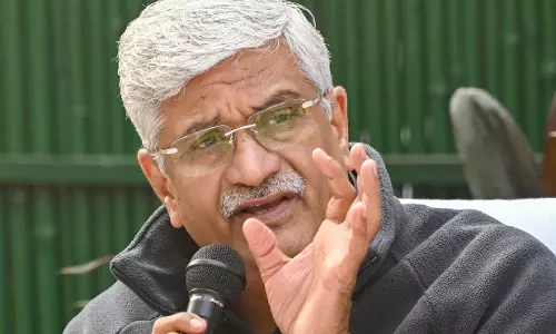 171 देशों के पर्यटक ई-वीजा सुविधा का लाभ उठाने के लिए पात्र हैं: गजेंद्र सिंह शेखावत 171 देशों के पर्यटक ई-वीजा सुविधा का लाभ उठाने के लिए पात्र हैं: गजेंद्र सिंह शेखावत