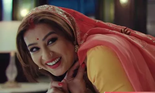 शिल्पा शिंदे Bhabiji Ghar Par Hai 2.0 में अंगूरी भाभी के रोल में, टीज़र आउट शिल्पा शिंदे Bhabiji Ghar Par Hai 2.0 में अंगूरी भाभी के रोल में, टीज़र आउट