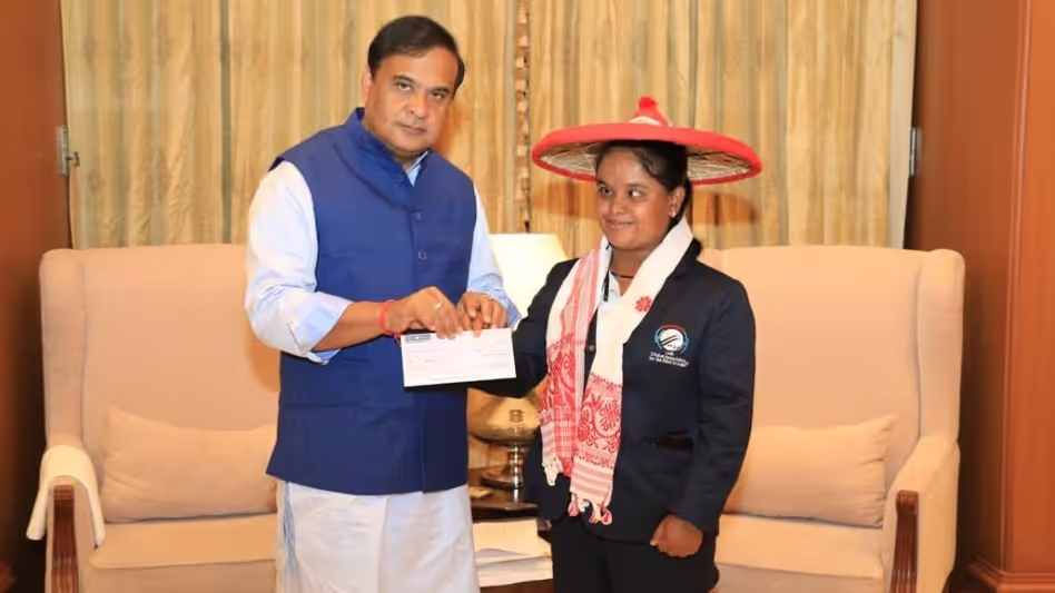 Assam : नेत्रहीन क्रिकेटर को फिजिकल इंस्ट्रक्टर के तौर पर नियुक्त करने की मंजूरी दी