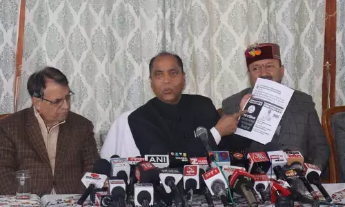 Jai Ram ने सुक्खू सरकार पर बीजेपी विधायकों के खिलाफ राजनीतिक बदले की भावना का आरोप लगाया Jai Ram ने सुक्खू सरकार पर बीजेपी विधायकों के खिलाफ राजनीतिक बदले की भावना का आरोप लगाया