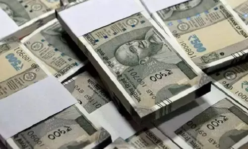 Delhi: भारत के प्रत्यक्ष कर संग्रह ने तोड़ा 17 लाख करोड़ का आंकड़ा Delhi: भारत के प्रत्यक्ष कर संग्रह ने तोड़ा 17 लाख करोड़ का आंकड़ा