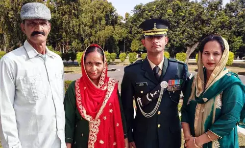 Rehan के नायब सूबेदार सेना अधिकारी के रूप में नियुक्त हुए