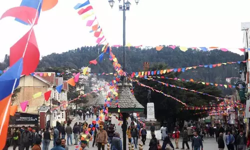Shimla विंटर कार्निवल हर साल छुट्टियों के मौसम को रोशन करेगा Shimla विंटर कार्निवल हर साल छुट्टियों के मौसम को रोशन करेगा