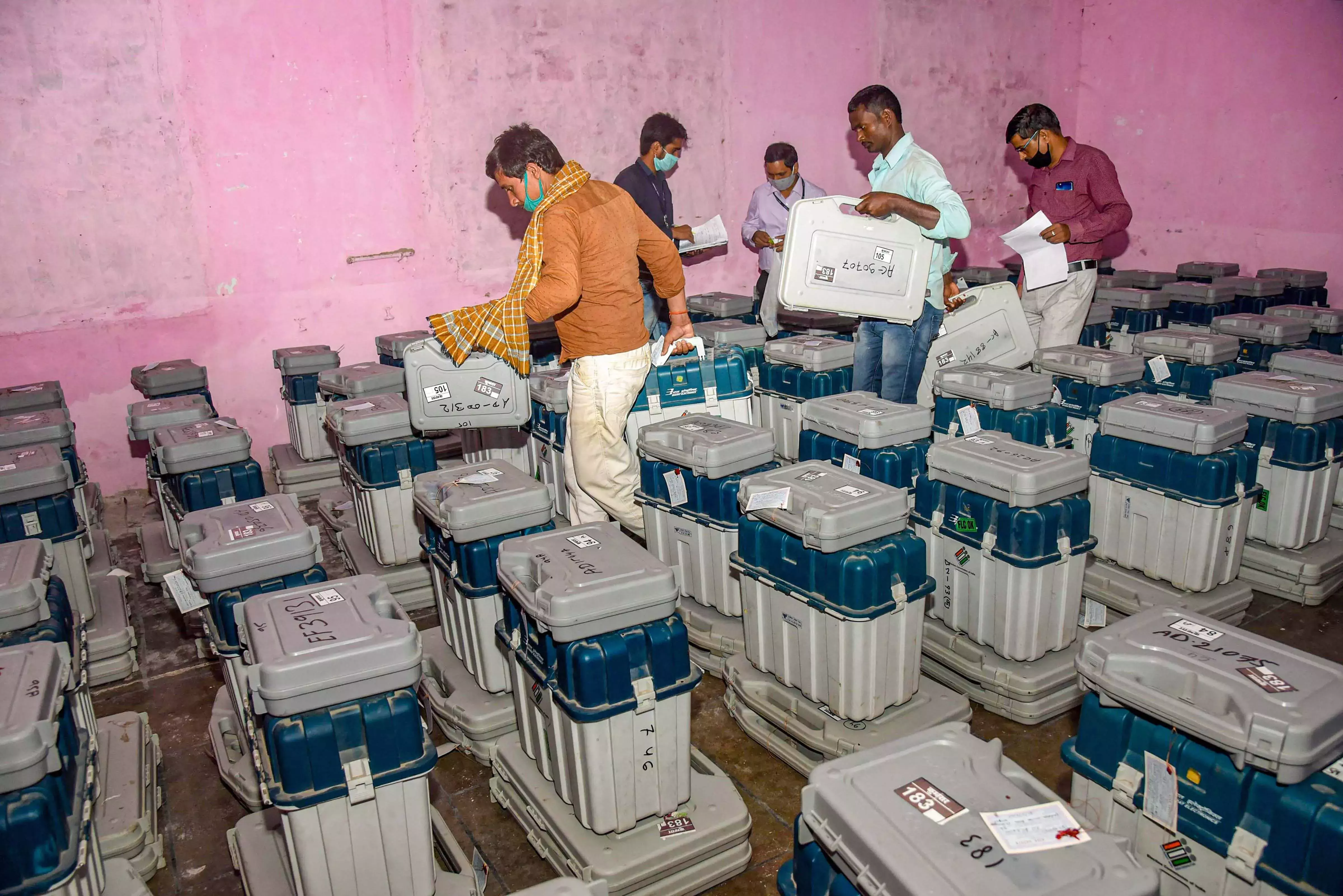 चुनाव ड्यूटी के दौरान MPDO की मौत लॉजिस्टिक्स में कमियों से गुस्सा भड़का