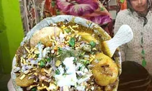 Bhubaneswar: बौध में दूषित दही बड़ा खाने से 70 लोग बीमार Bhubaneswar: बौध में दूषित दही बड़ा खाने से 70 लोग बीमार