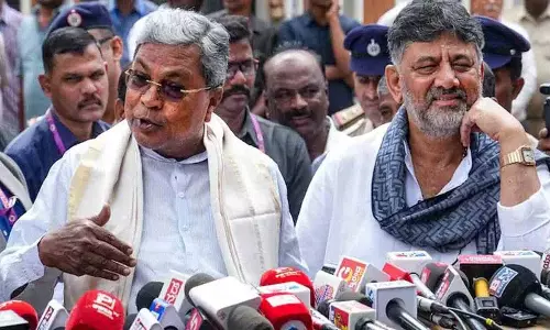 कर्नाटक के CM Siddaramaiah ने सीएम पद पर समझौते से इनकार किया कर्नाटक के CM Siddaramaiah ने सीएम पद पर समझौते से इनकार किया