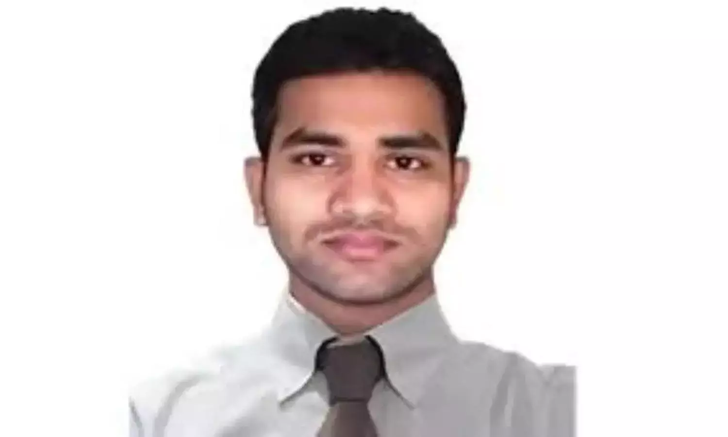 Hyderabad : पुलिस को फिल्म पायरेसी के सरगना की 12 दिन की कस्टडी मिली। Hyderabad : पुलिस को फिल्म पायरेसी के सरगना की 12 दिन की कस्टडी मिली।