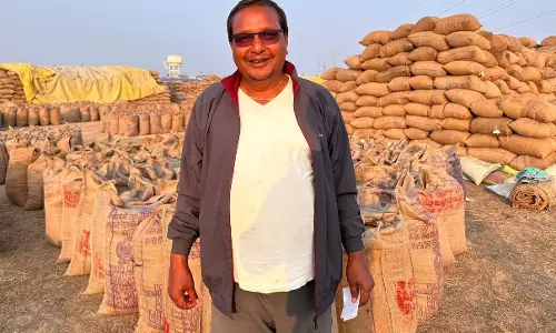 सुव्यवस्थित धान खरीदी से बढ़ा किसानों का भरोसा सुव्यवस्थित धान खरीदी से बढ़ा किसानों का भरोसा