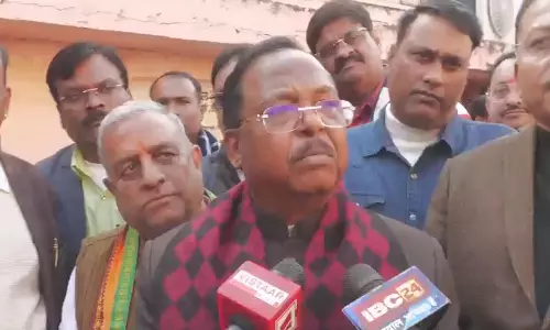 कृषि मंत्री का बड़ा बयान, खाद की कालाबाजारी एक बड़ी चुनौती