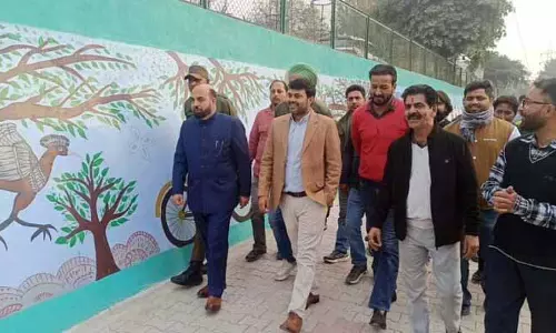 JMC कमिश्नर ने चन्नी हिम्मत में ग्रीन स्ट्रिप, नहर के रास्ते का निरीक्षण किया JMC कमिश्नर ने चन्नी हिम्मत में ग्रीन स्ट्रिप, नहर के रास्ते का निरीक्षण किया