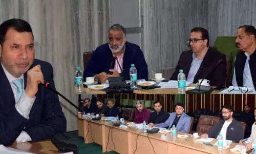 Peerzada Farooq Shah ने याचिका समिति की बैठक की अध्यक्षता की Peerzada Farooq Shah ने याचिका समिति की बैठक की अध्यक्षता की