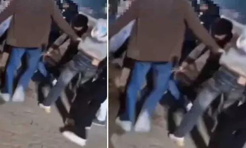 Chhatarpur स्टेडियम में लड़ाई और गुंडागर्दी की घटना के बाद 2 लोग गिरफ्तार Chhatarpur स्टेडियम में लड़ाई और गुंडागर्दी की घटना के बाद 2 लोग गिरफ्तार