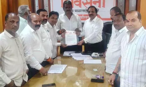 Uddhav Sena ने कांग्रेस को 30 सीटों का प्रस्ताव दिया, आत्मनिर्भरता के लिए इंटरव्यू शुरू