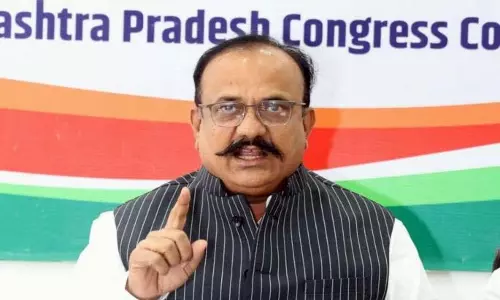 सपकाल ने नवी मुंबई एयरपोर्ट का नाम D. Ba. Patil के नाम पर रखने का आग्रह किया सपकाल ने नवी मुंबई एयरपोर्ट का नाम D. Ba. Patil के नाम पर रखने का आग्रह किया