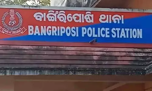 मयूरभंज में कंगारू कोर्ट की घटना में कपल को पेड़ से बांधा गया