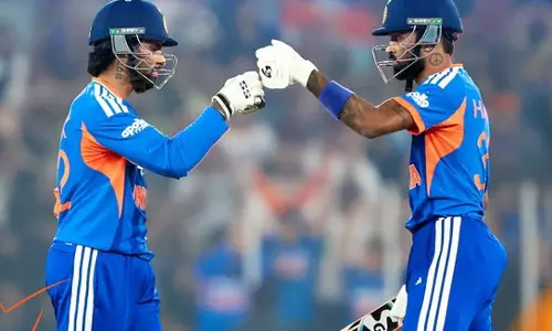 T20: साउथ अफ्रीका को 30 रन से हराकर भारत ने 3-1 से जीती सीरीज T20: साउथ अफ्रीका को 30 रन से हराकर भारत ने 3-1 से जीती सीरीज