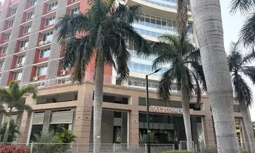 राकेश सरावगी के ठिकानों पर ईडी की बड़ी छापेमारी राकेश सरावगी के ठिकानों पर ईडी की बड़ी छापेमारी