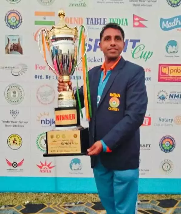 दिव्यांग Tarn Taran के क्रिकेटर रितेश वालिया को सरकारी मदद का इंतजार है दिव्यांग Tarn Taran के क्रिकेटर रितेश वालिया को सरकारी मदद का इंतजार है