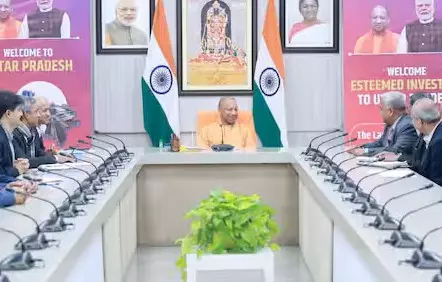 Lucknow: योगी आदित्यनाथ से उद्योग जगत के प्रतिनिधियों की बातचीत Lucknow: योगी आदित्यनाथ से उद्योग जगत के प्रतिनिधियों की बातचीत