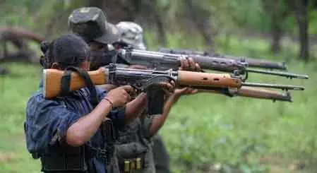 Rourkela माओवादियों ने आत्मसमर्पण किया Rourkela माओवादियों ने आत्मसमर्पण किया